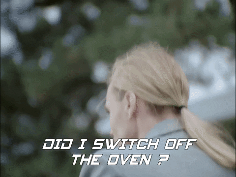 Funny Gif: Did I switch the oven off?